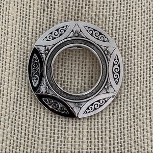 Vintage 1980s Lieba Silver Tone Scarf Clip